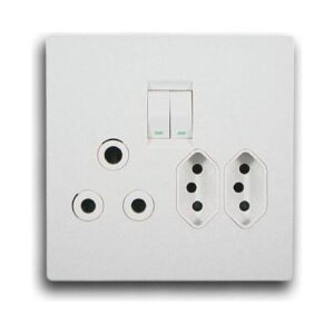 Topaz Combination Plug 4X4 White